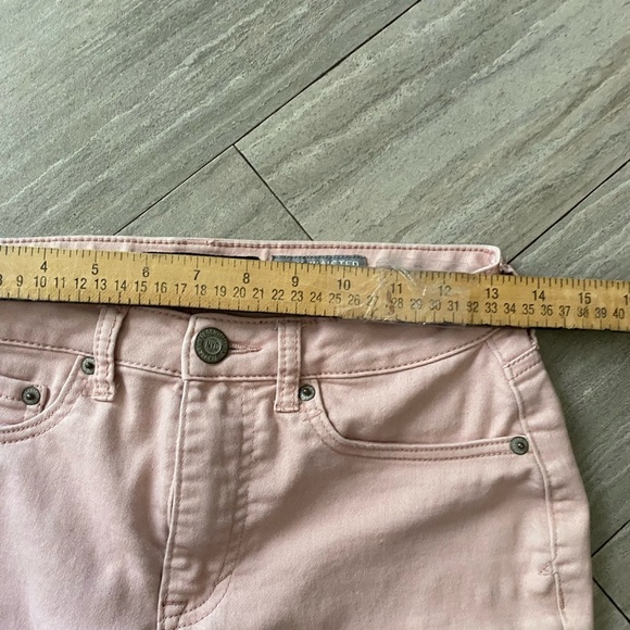 Aeropostale Women size 4 Light Pink High Waisted Jegging Jeans Mid Rise Stretch - Picture 7 of 7
